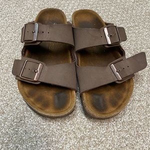Kids Birkenstock Arizona suede. Size 3/ EU34